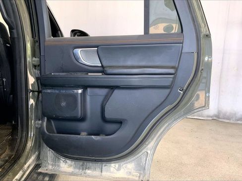 Used 2025 Ford Expedition Tremor AWD/4WD image 23