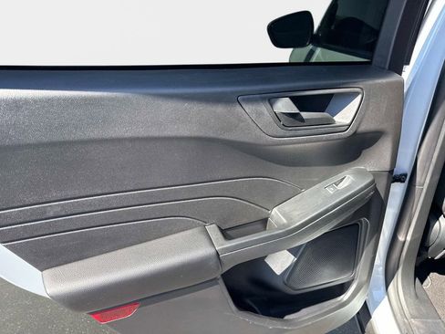 Used 2025 Ford Escape Active image 11