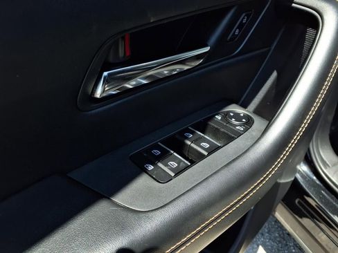 Certified 2025 MAZDA CX-70 Plug-In Hybrid w/ Premium Pkg image 20