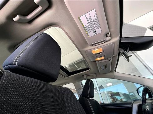 Certified 2017 Toyota RAV4 XLE w/ Carpet Mat Package image 27