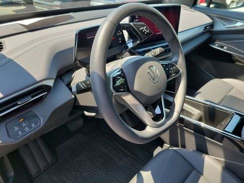Certified 2023 Volkswagen ID.4 Pro S AWD/4WD image 19