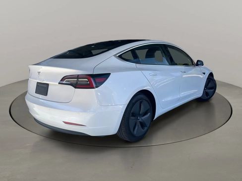 Used 2020 Tesla Model 3 Standard Range RWD image 5