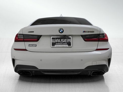 Used 2020 BMW M340i xDrive w/ Premium Package image 4