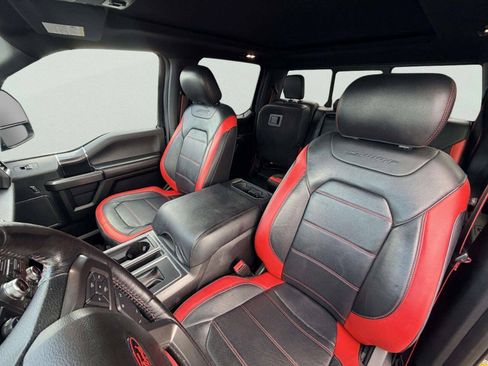 Used 2018 Ford F150 Lariat w/ Equipment Group 502A Luxury AWD/4WD image 15