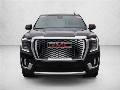 Used 2023 GMC Yukon Denali w/ Max Trailering Package AWD/4WD image 2