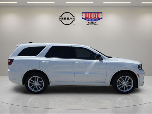 Used 2025 Dodge Durango GT AWD/4WD image 2
