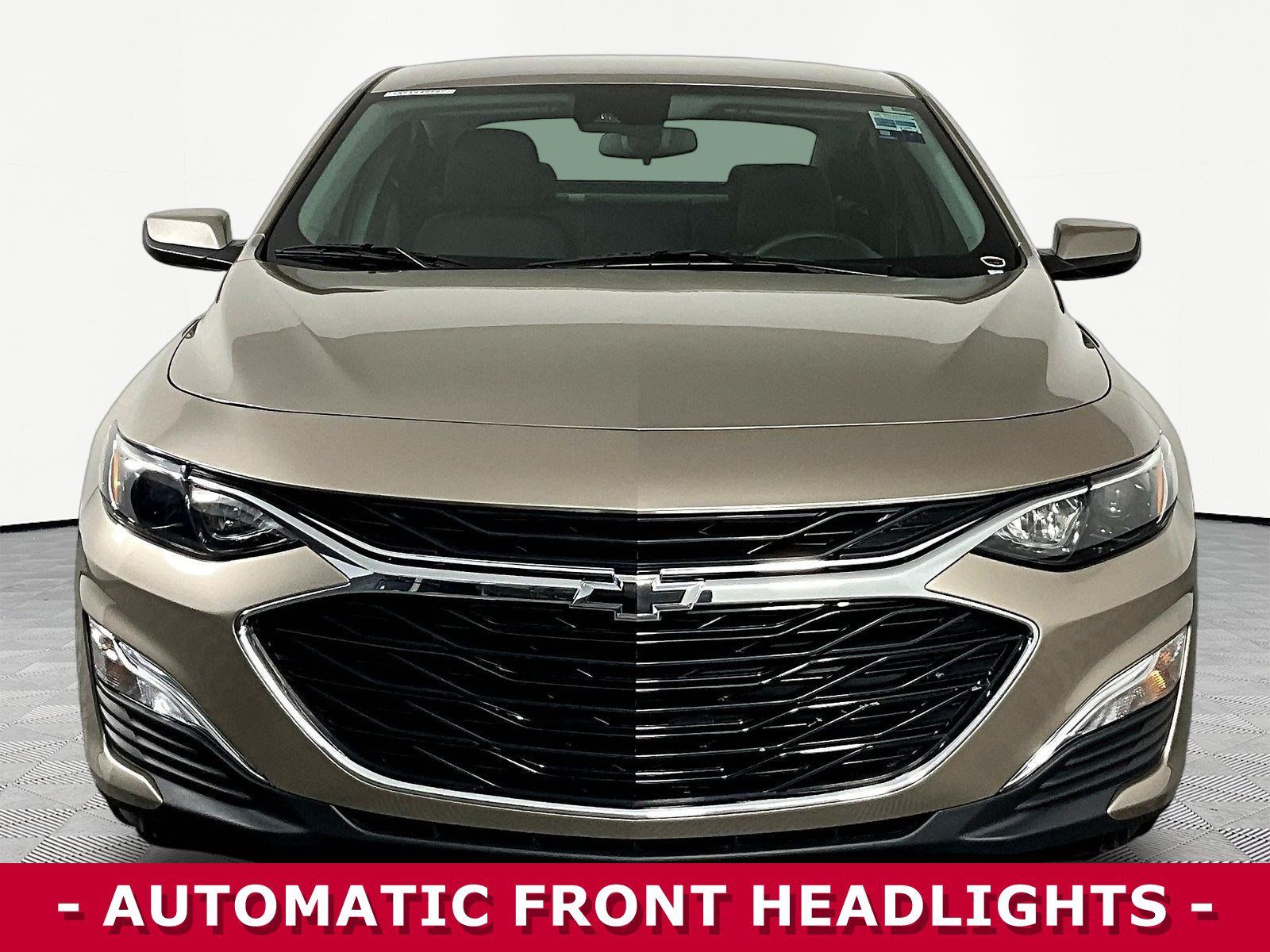 Used 2024 Chevrolet Malibu RS FWD image 2