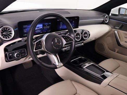 Certified 2025 Mercedes-Benz CLA 250 CLA 250 image 7