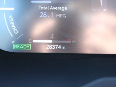 Used 2024 Toyota RAV4 XSE w/ Advanced Technology Package AWD/4WD image 15