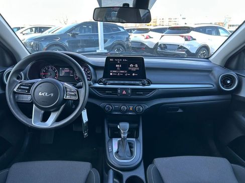 Certified 2024 Kia Forte LXS image 9