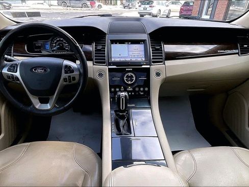 Used 2017 Ford Taurus Limited image 14