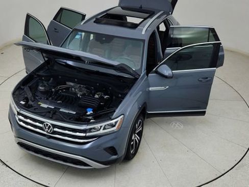 Used 2020 Volkswagen Atlas Cross Sport SEL Premium image 86