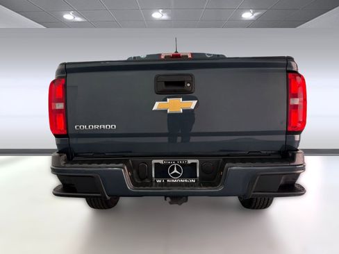 Used 2020 Chevrolet Colorado W/T w/ WT Convenience Package image 9