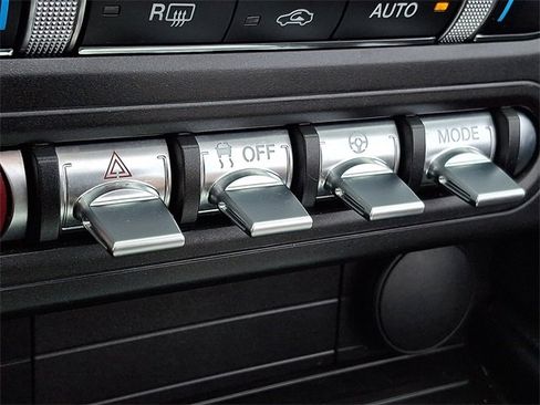 Used 2022 Ford Mustang Convertible w/ Equipment Group 101A image 25