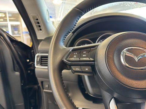 Used 2025 MAZDA CX-5 AWD 2.5 S w/ Preferred Package image 17