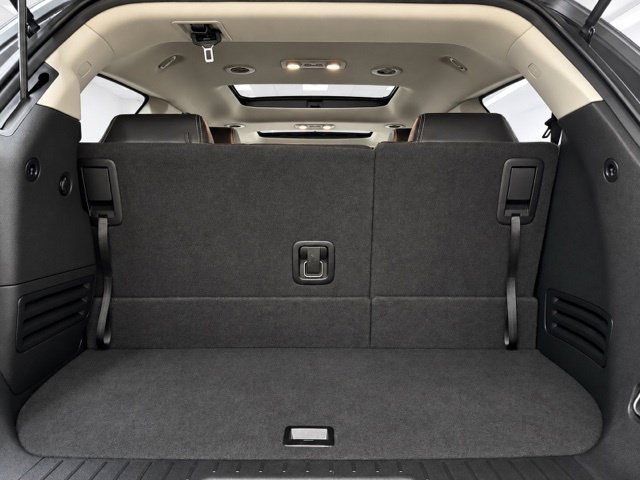 Used 2017 Chevrolet Traverse LT AWD/4WD image 12