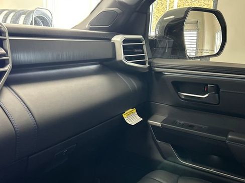 Used 2025 Toyota Tundra Platinum image 17