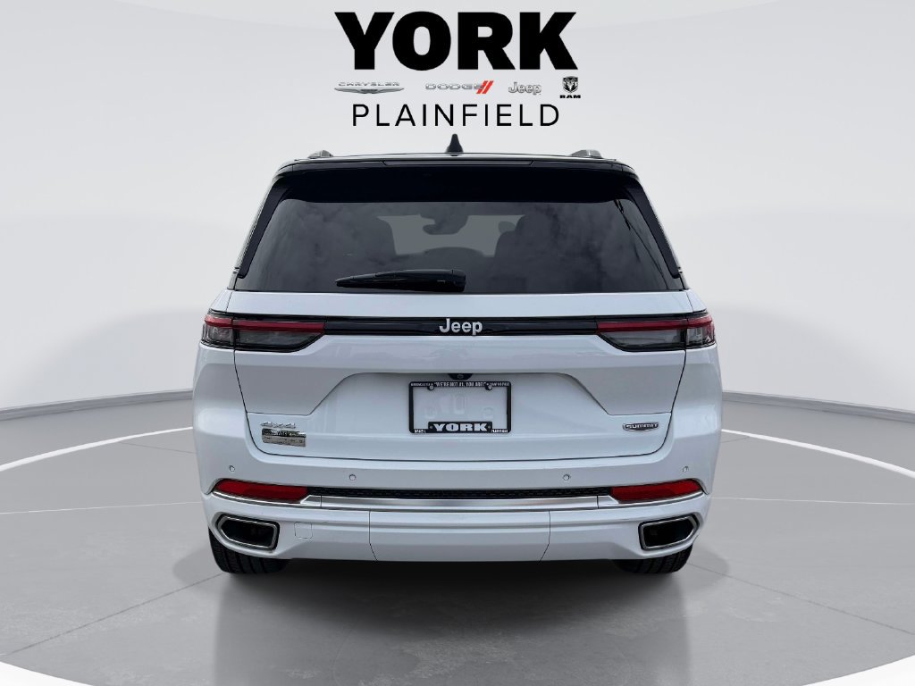 Used 2025 Jeep Grand Cherokee Summit AWD/4WD image 6