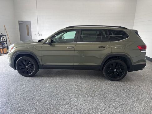 New 2026 Volkswagen Atlas SE AWD/4WD image 2