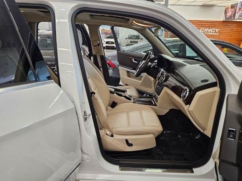 Used 2013 Mercedes-Benz GLK 350 2WD w/ Premium 1 Pkg image 12
