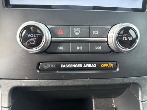 Used 2024 Ford Edge ST-Line image 27