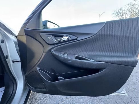 Used 2017 Chevrolet Malibu LS w/ LPO, Convenience Package 2 image 31