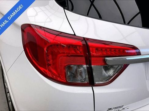 Used 2018 Buick Envision Essence FWD image 26