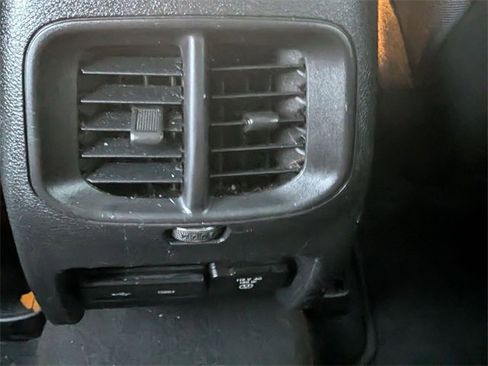 Certified 2020 Jeep Cherokee Limited image 25