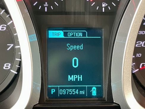 Used 2016 Chevrolet Equinox LT w/ Convenience Package AWD/4WD image 24
