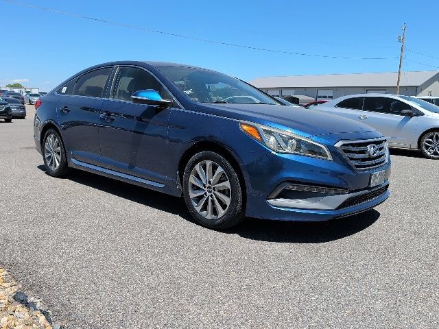Used 2017 Hyundai Sonata Sport FWD image 2