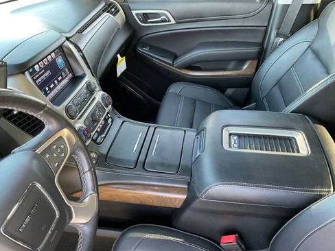 Used 2018 GMC Yukon Denali w/ Denali Ultimate Package AWD/4WD image 26