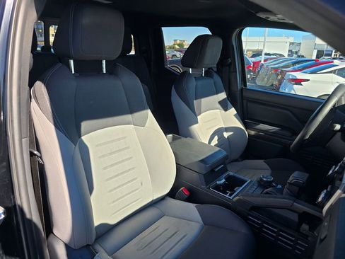 Used 2024 Toyota Tacoma TRD Sport image 7