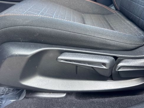 Used 2024 Honda HR-V Sport image 15