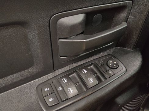 Used 2015 RAM 1500 Express w/ Black Ram 1500 Express Group RWD image 27