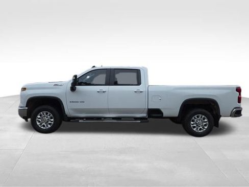 New 2026 Chevrolet Silverado 3500 LT w/ All Star Edition AWD/4WD image 9