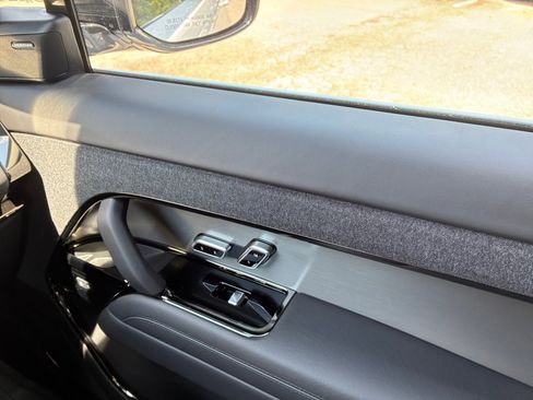 New 2026 Land Rover Range Rover Sport SE AWD/4WD image 31