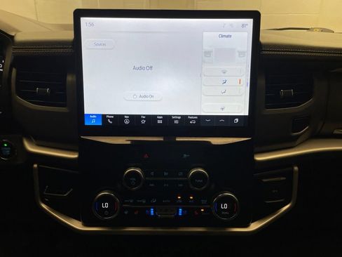 Used 2022 Ford Expedition XLT RWD image 15