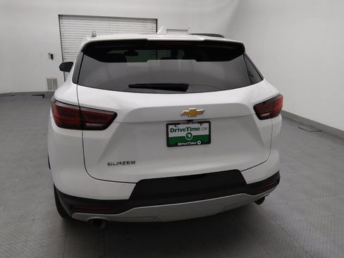 Used 2024 Chevrolet Blazer LT w/ Convenience Package FWD image 6