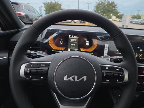 New 2026 Kia K5 GT-Line image 9
