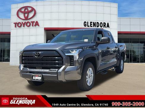 New 2026 Toyota Tundra SR5 AWD/4WD image 4