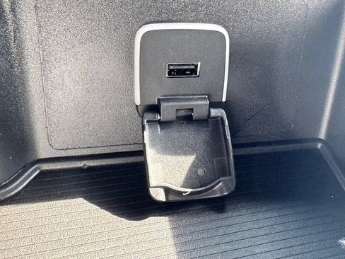 New 2026 RAM 3500 Tradesman AWD/4WD image 19