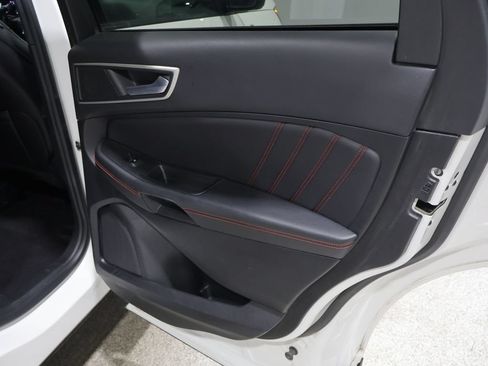 Used 2024 Ford Edge ST-Line AWD/4WD image 22