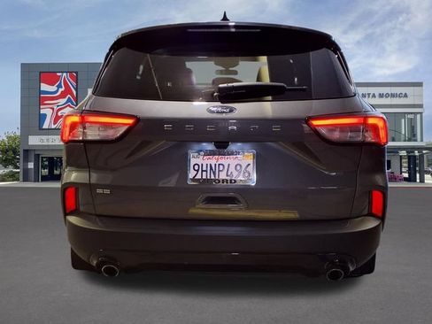 Used 2022 Ford Escape SE w/ SE Sport Appearance Package FWD image 24