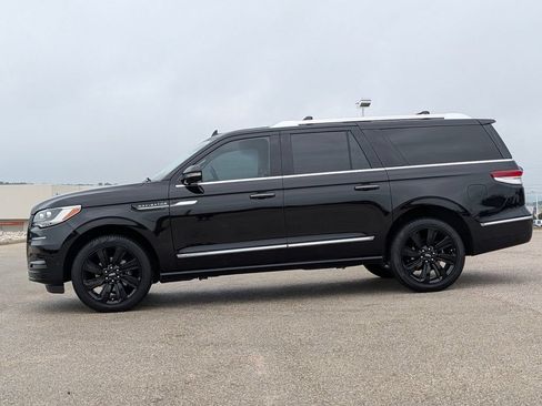 Used 2024 Lincoln Navigator L Reserve AWD/4WD image 5