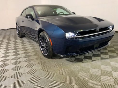 Used 2024 Dodge Charger R/T w/ Plus Group image 3