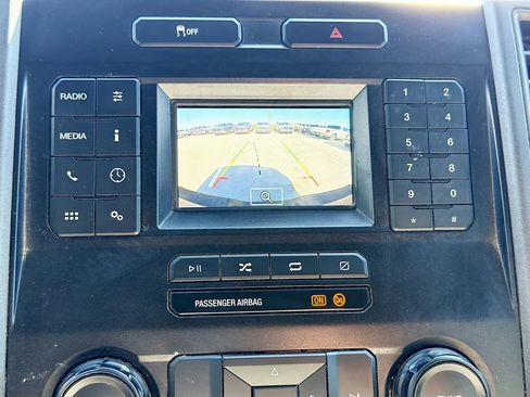 Used 2022 Ford F250 XL w/ STX Appearance Package AWD/4WD image 18