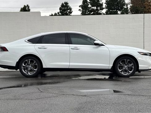 Certified 2023 Honda Accord EX-L image 6