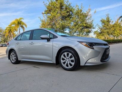 Used 2025 Toyota Corolla LE