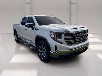 Certified 2022 GMC Sierra 1500 SLT w/ SLT Premium Plus Package