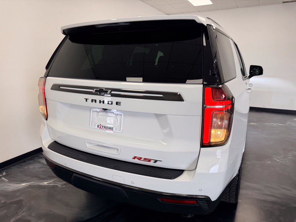 Used 2021 Chevrolet Tahoe RST w/ Luxury Package AWD/4WD image 6